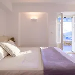 Soho In Paros