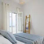 Soho In Paros * חריסי אקטי