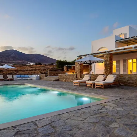 Soho In Paros